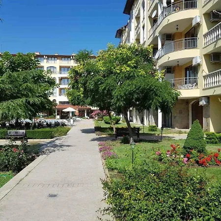 شقة Vs Luxury Apartament In Royal Dreams Complex *
